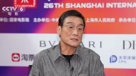 女人把尿口扒开让男人捅
